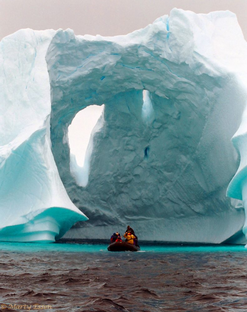 Amazing iceberg!