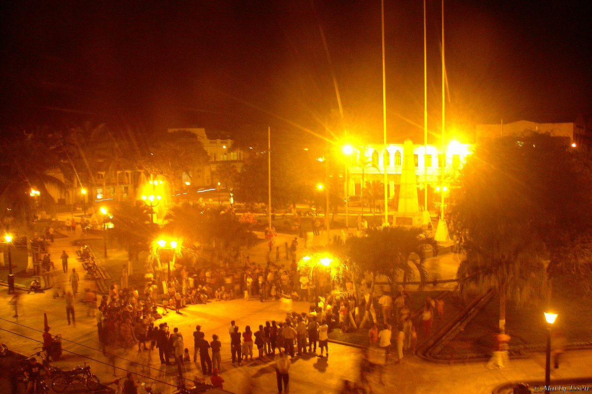 Iquitos town square - Around the World with Marty Essen